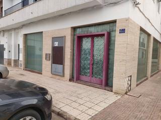 Local commercial  Santa isabel (e l-b). Local com. en venta en estación linaresbaeza, 4 despachos.