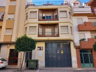 Appartement à Torredelcampo. Piso en venta en torre del campo, 4 dormitorios.