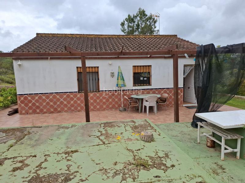 Foto 343567a3-3f46-4fc6-b56e-8aacaf6ce99d. Xalet amb xemeneia a Los Lagos Guillena