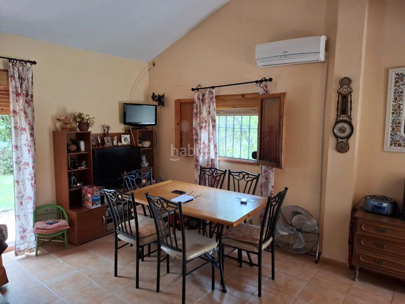 Foto dd5f9dad-256a-4fb1-8bf4-34bad759c509. Xalet amb xemeneia a Los Lagos Guillena