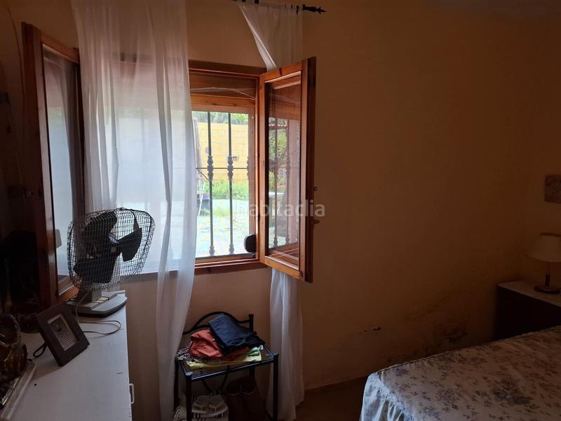 Foto ecaacad6-1151-44ff-b2fa-070ea5ae3c9a. Xalet amb xemeneia a Los Lagos Guillena