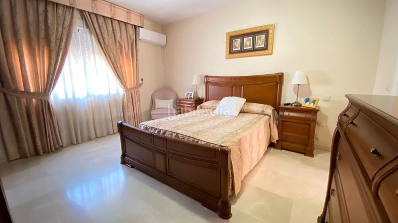 Foto 4881e3d1-f0b8-4fee-9f84-6cc56a48a735. Casa adossada amb xemeneia aparcament a Urbadiez - Entrepuentes Sevilla