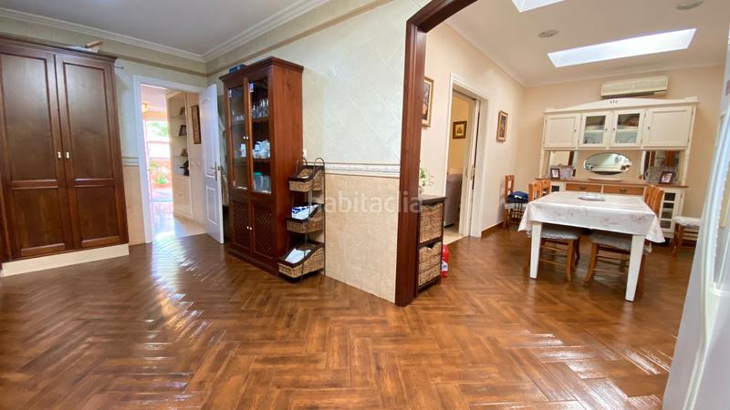 Foto 9da3f5f8-c0ea-41b6-883f-13dc3c9eeb8c. Casa adossada amb xemeneia aparcament a Urbadiez - Entrepuentes Sevilla