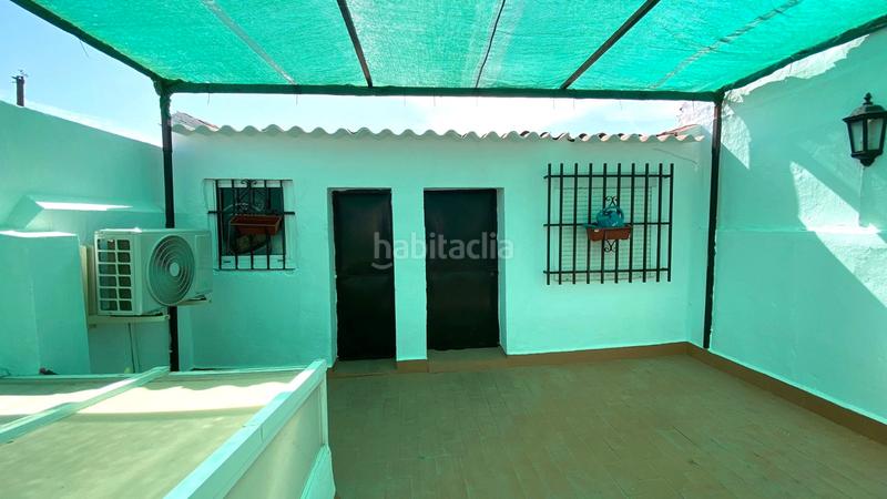 Foto 8eb3c51c-d5ef-4ab7-9135-345b787d19c2. Casa a schiera con camino in Torreblanca Sevilla