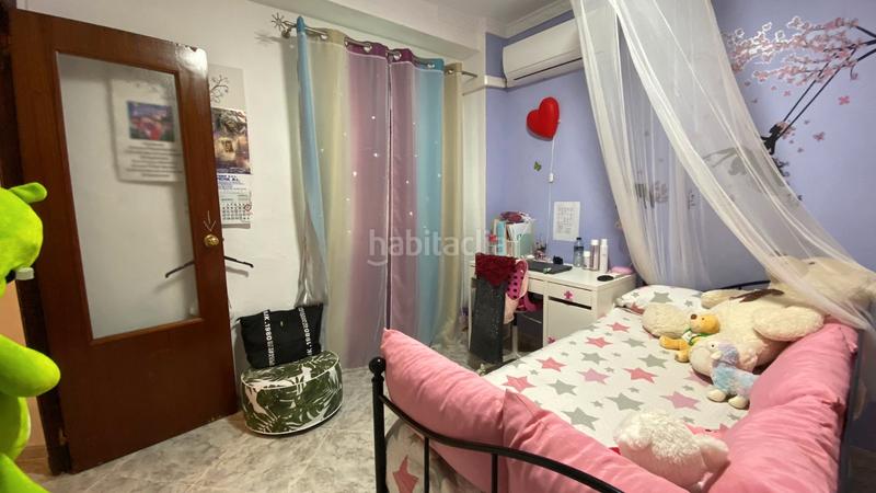 Foto bce87b04-bac3-4b3c-9fed-277c06086b87. Casa a schiera con camino in Torreblanca Sevilla