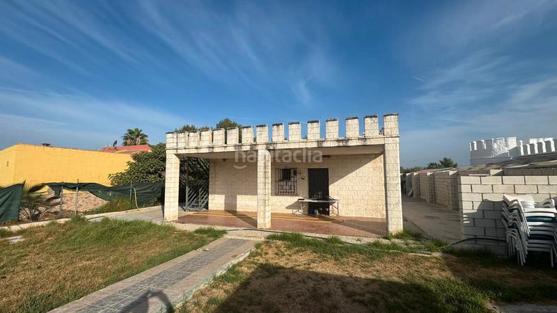 Foto ef00cfd9-68c2-4b84-8bd4-4455128ebd3f. Xalet amb xemeneia piscina a Carmona