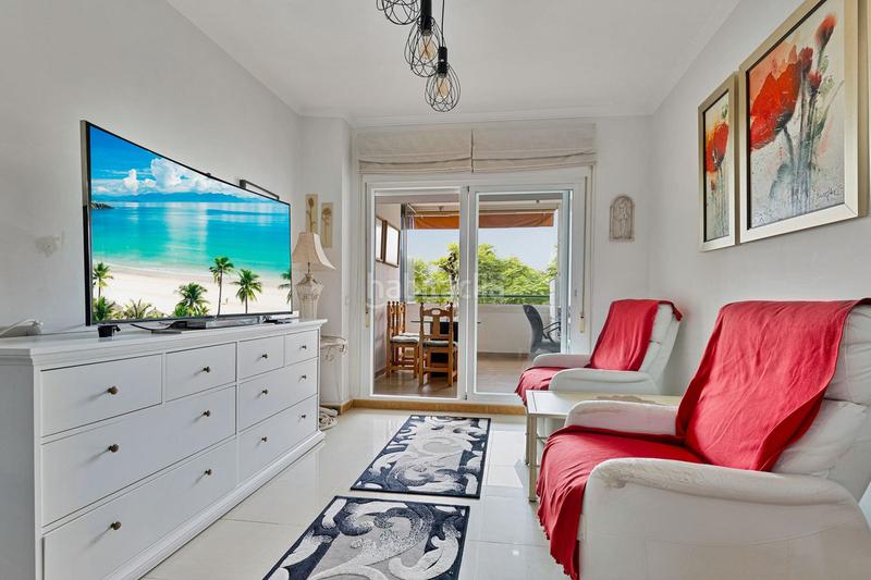 Foto c114c456-b41c-479e-b1d0-20d2755368d5. Apartament a calle las viñas 2 a Los Pacos Fuengirola