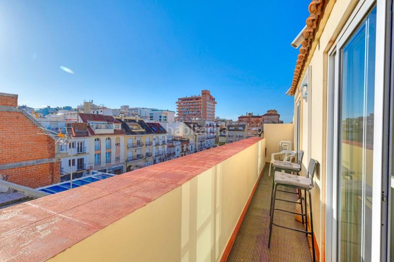 Foto 3f6a456e-cbf8-4c62-b0b0-52be18963592. Attique dans calle iglesia 2 dans Playa de los Boliches Fuengirola