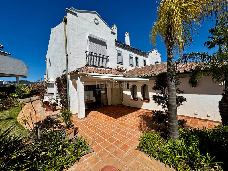 Foto bbe1bc7f-acfb-4f0d-b05d-d3b348d16cee. Doppelhaus in calle geranio 21 in Riviera del Sol Mijas