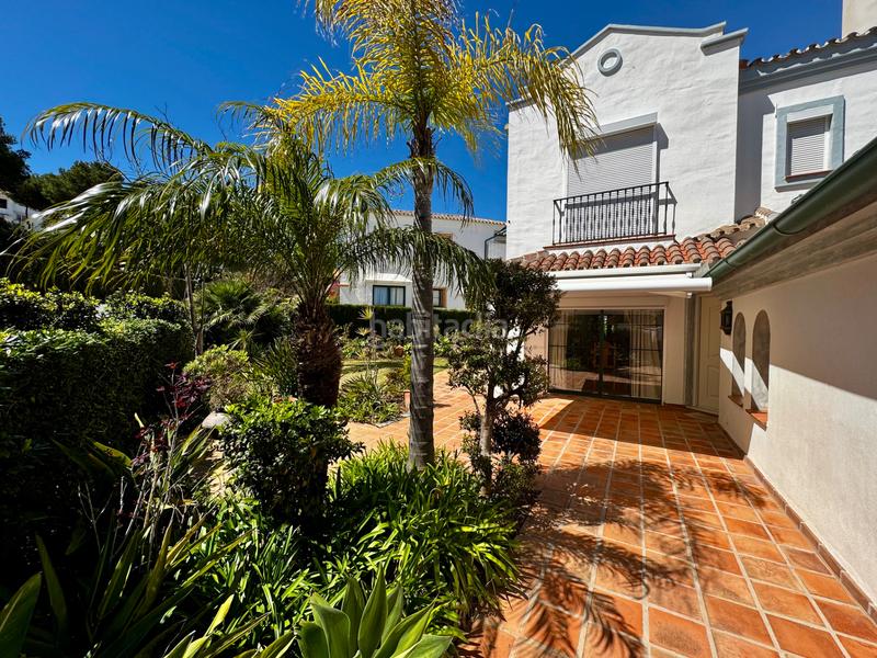 Foto ab4c9ade-0370-48de-9192-0e807633096e. Maison jumelée dans calle geranio 19 dans Riviera del Sol Mijas