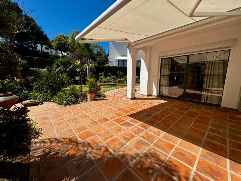 Foto ef23f1c9-802c-436c-bcaa-fc6968680f79. Maison jumelée dans calle geranio 19 dans Riviera del Sol Mijas