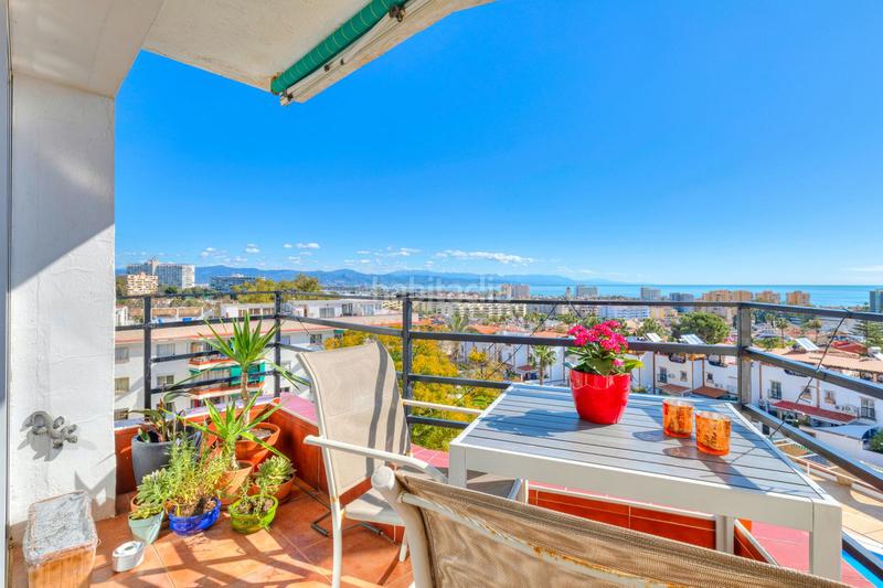 Foto 40c5f97b-a0ba-4343-a2ae-354e69c9e1a3. Apartamento en avenida de benyamina 5 descubre las mejores playas en Torremolinos