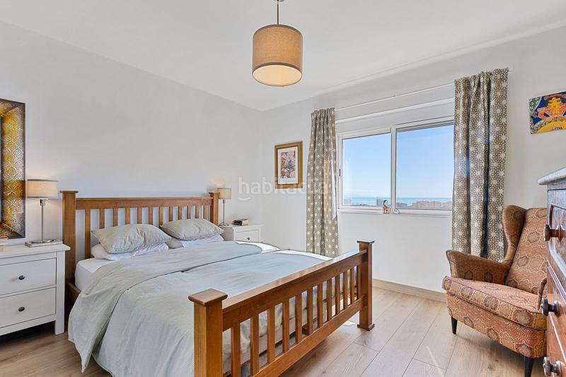 Foto edfcbfd6-9657-47ef-9e19-caad7abdbb33. Apartamento en avenida de benyamina 5 descubre las mejores playas en Torremolinos