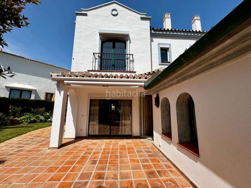 Foto 03804531-28de-48e5-ad66-608e8aed70b7. Maison jumelée dans calle leander 8 dans Riviera del Sol Mijas