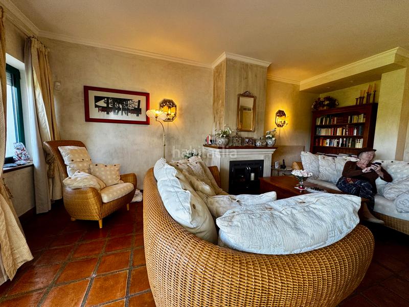 Foto 0a3337f1-8b95-4d85-8498-980d80c31ead. Maison jumelée dans calle leander 8 dans Riviera del Sol Mijas