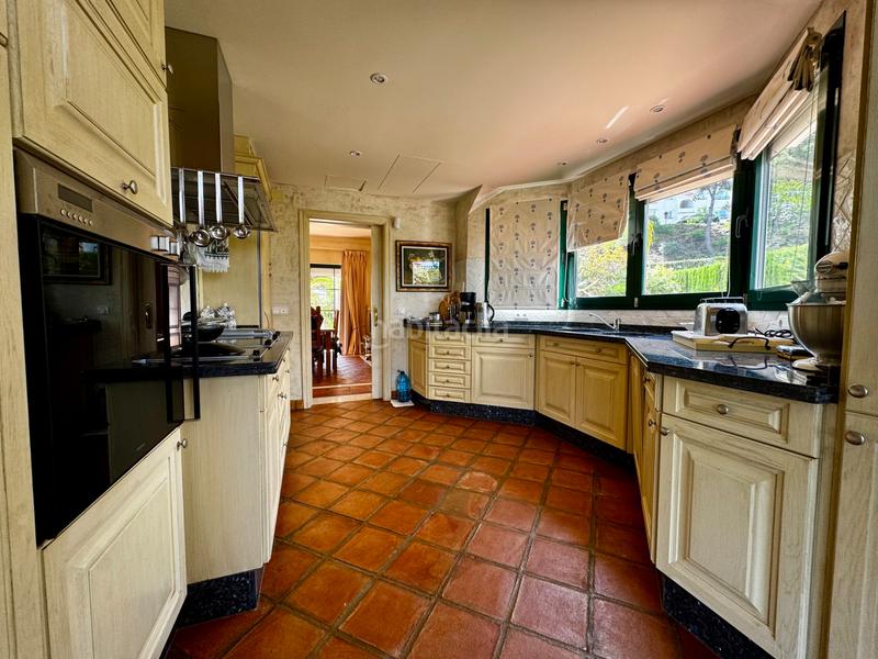 Foto e323a447-b594-45d0-92e5-9b7a83dd3f4e. Maison jumelée dans calle leander 8 dans Riviera del Sol Mijas