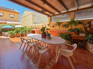 Doppelhaus in Calle ruiseñor del coto 1. Estupenda casa pareada en el corazón del coto