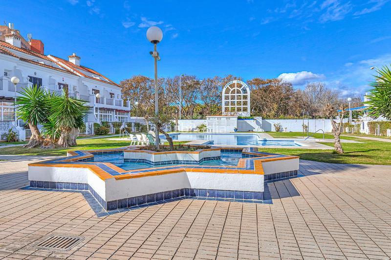 Foto 288a4dfe-f9c8-41b1-8b0e-3d88892ed2f7. Apartamento en calle alberto morgenstern 2 apartamento junto al mar en Fuengirola