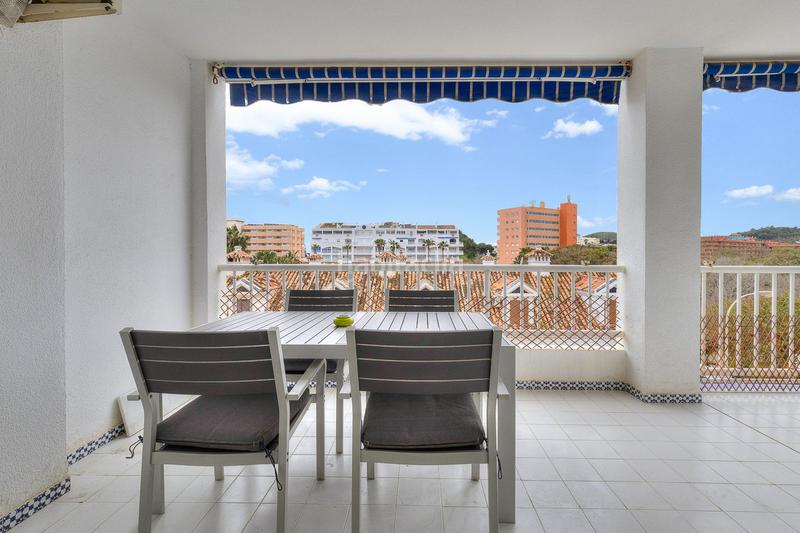 Foto 5a90678f-3da5-4d1d-96f9-1d74850074a0. Apartamento en calle alberto morgenstern 2 apartamento junto al mar en Fuengirola