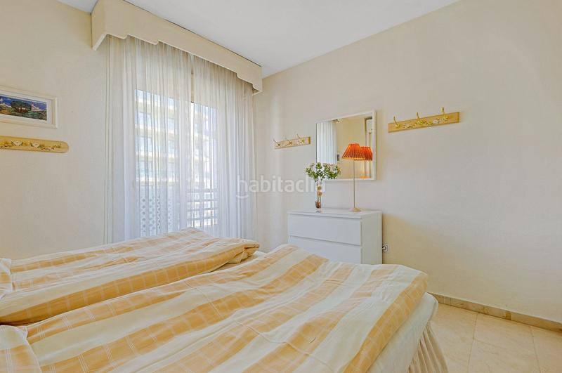 Foto 1855bdb8-d3be-48aa-b8b5-235638251d85. Ático en paseo marítimo rey de españa 80 apartamento en segunda linea en Fuengirola