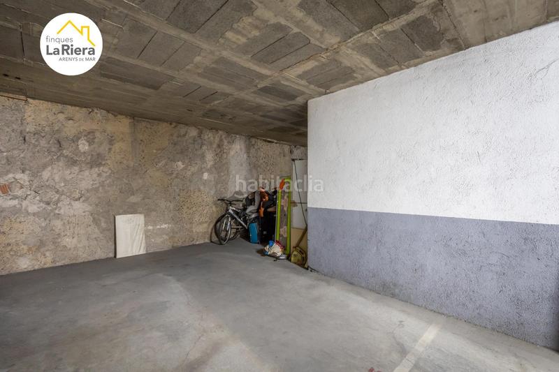 Foto 006e84f6-e286-4246-8f9a-a7fa1c2bc620. Autoparkplatz in Centre Arenys de Mar