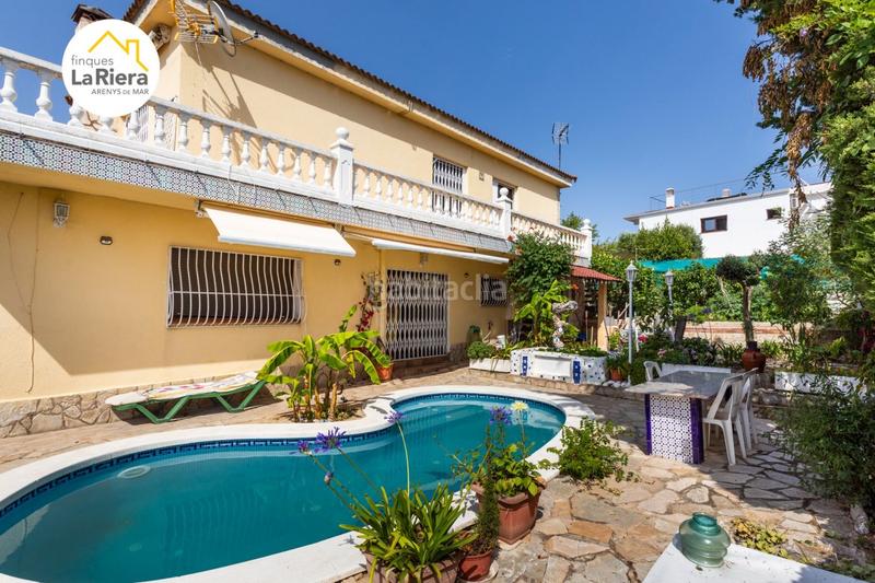 Foto be8f74a0-169f-446b-aab6-7d0086821eb2. Chalet preciosa torre con piscina. en Urbanitzacions Arenys de Mar