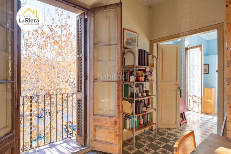 Foto 4a378711-9be2-401b-ad26-b5fbad7f930b. Edifici a Centre Arenys de Mar