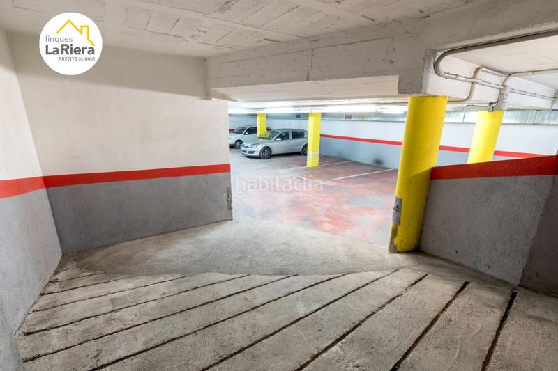 Foto 4b3fd42d-f13a-412d-a1f9-bb87f9bd407c. Aparcament cotxe a Centre Arenys de Mar