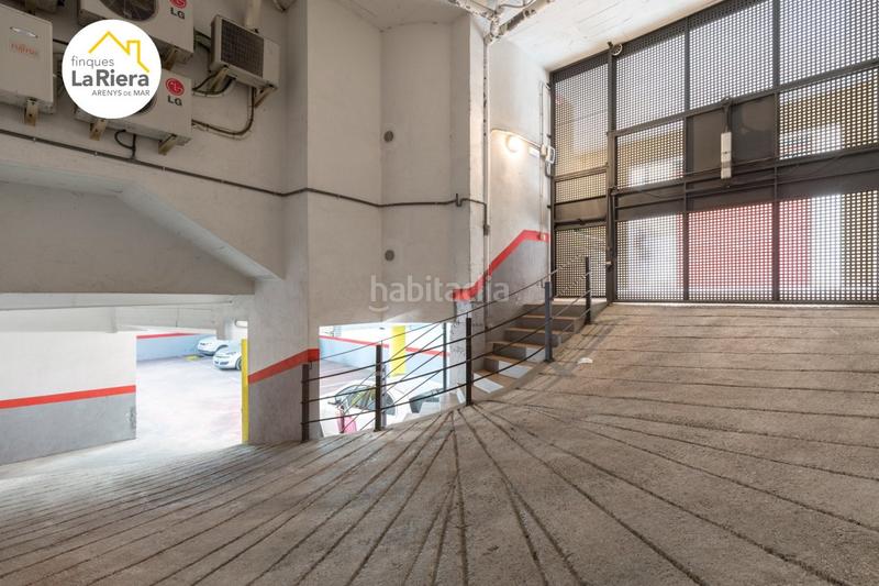 Foto 89dd4ce0-8b58-487c-9f8d-6b41d058f405. Aparcament cotxe a Centre Arenys de Mar