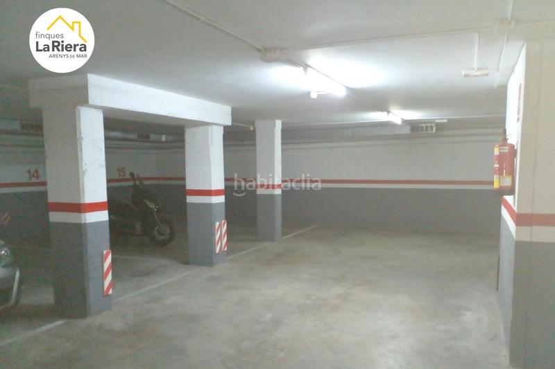 Foto 8201eca5-6e9b-4547-bf4b-297d1fcf014b. Aparcament cotxe a Centre Arenys de Mar