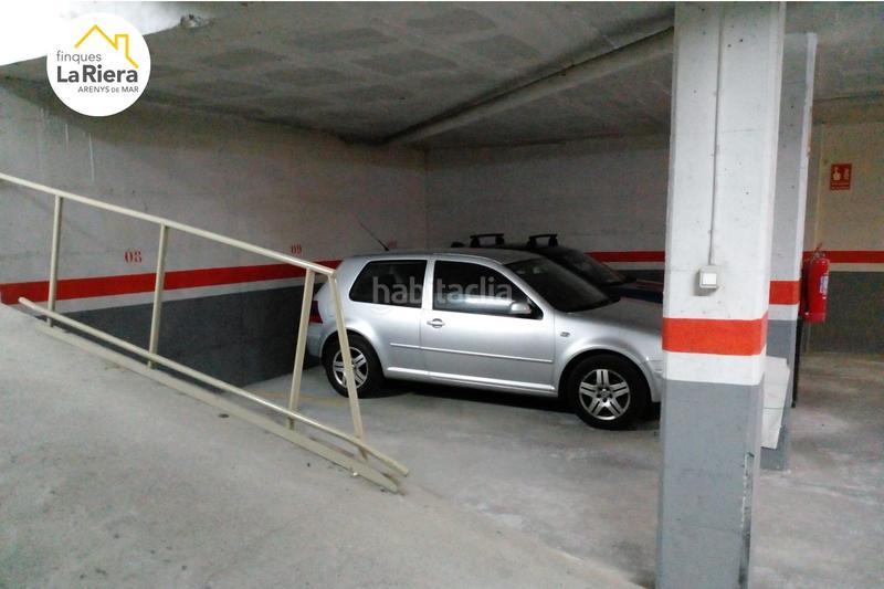 Foto cf5001c5-1d56-4fa6-b5f1-abdc3d1c8356. Posto auto in Centre Arenys de Mar