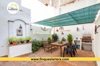 Xalet a Centre. Espectacular casa de pueblo rehabilitada con mucho gusto!