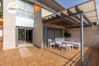 Casa en Arenys de Munt. Fantástica casa en can jalpí!