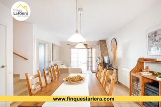 Casa a Zona alta. Fantstica casa impecable y muy centrica !!