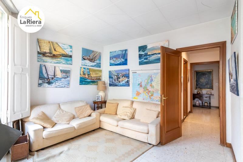 Foto 1aa8f959-cfad-41f7-a9c0-c4bd3931824b. Zweistöckige wohnung mit heizung in Centre Arenys de Mar