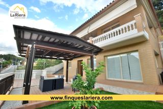 Chalet in Arenys de Munt. Casa a cuatro vientos con vistas espectaculares!