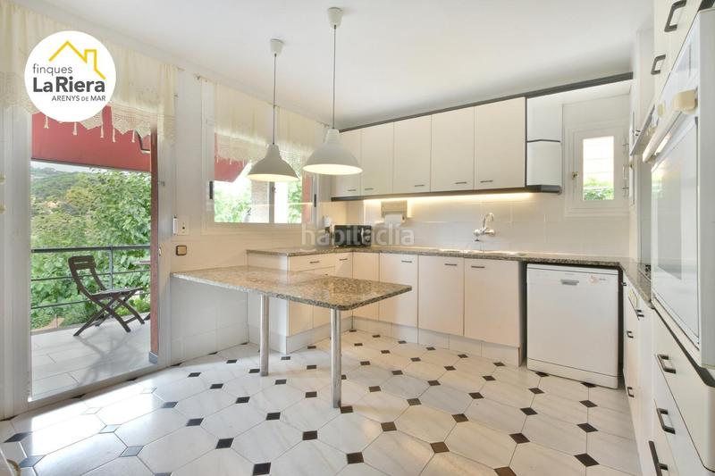 Foto 04d137fe-a728-4f5a-bc87-4886ef2d9abe. Chalet con riscaldamento parcheggio piscina in Arenys de Munt