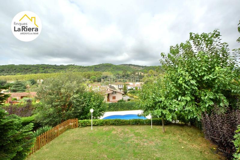 Foto 0a3620ff-1bc9-4a92-a04d-8e98a0d7aee4. Chalet con riscaldamento parcheggio piscina in Arenys de Munt