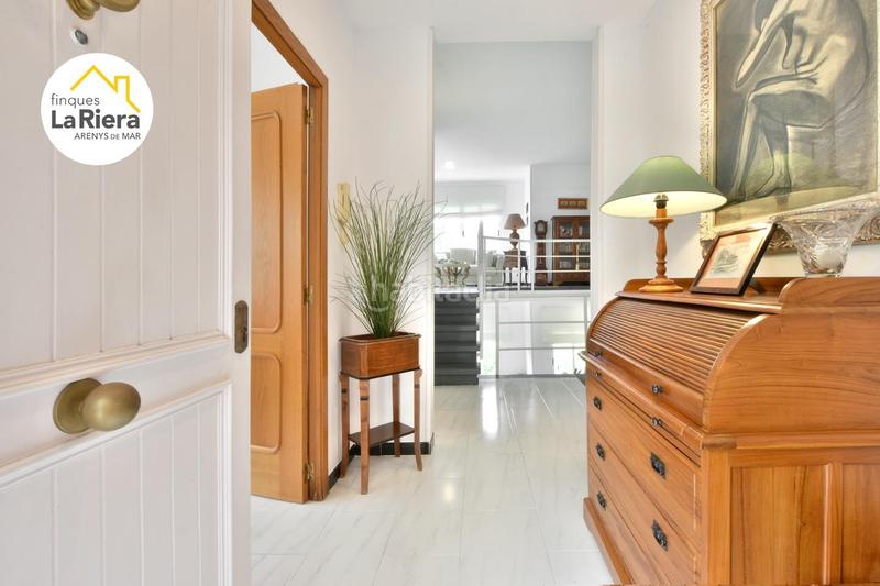 Foto 66463fa2-15cb-457c-963f-36a6ddac3abb. Chalet con riscaldamento parcheggio piscina in Arenys de Munt