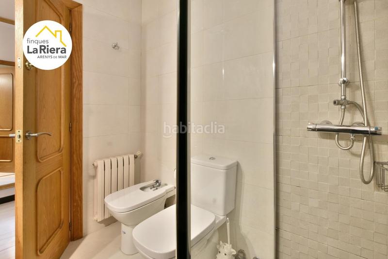 Foto 73ed0864-62ea-4a9b-b3d6-ed4818f0cda3. Chalet con riscaldamento parcheggio piscina in Arenys de Munt