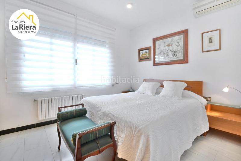 Foto b92048a0-c6c9-4a3c-b699-38ac3fcedb79. Chalet con riscaldamento parcheggio piscina in Arenys de Munt