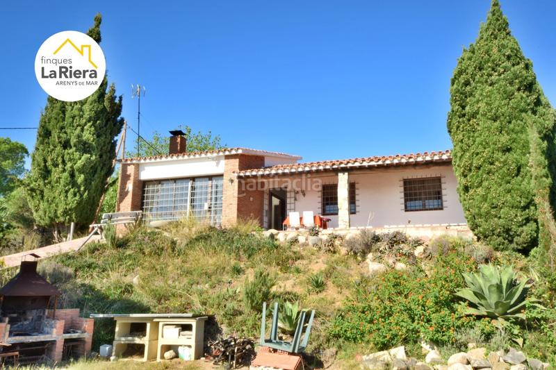 Foto 5b22f8dc-8dbe-4f78-ad9f-0cc963952340. Chalet con riscaldamento parcheggio piscina in Arenys de Munt