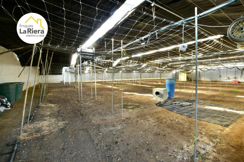 Foto e64ce0d8-23d1-4bcc-99bf-6052fd21e2d2. Chalet con riscaldamento parcheggio piscina in Arenys de Munt