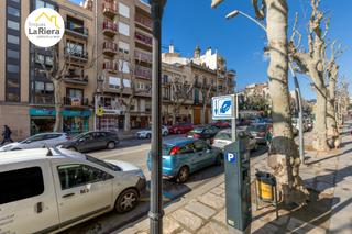 Casa en Centre. Edificio en venta en la riera de arenys de mar!