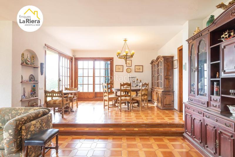 Foto 156e8791-eeca-46a5-89e8-db7e0a448b89. Chalet con parcheggio piscina in Arenys de Munt