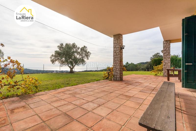 Foto 302932e2-75a7-4434-b072-4d1a4b573146. Chalet con parcheggio piscina in Arenys de Munt