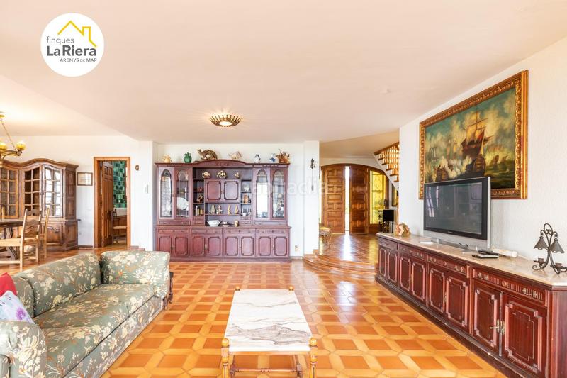 Foto 41db9b8a-5f9a-4baa-bb6c-36834ac73b10. Chalet con parcheggio piscina in Arenys de Munt