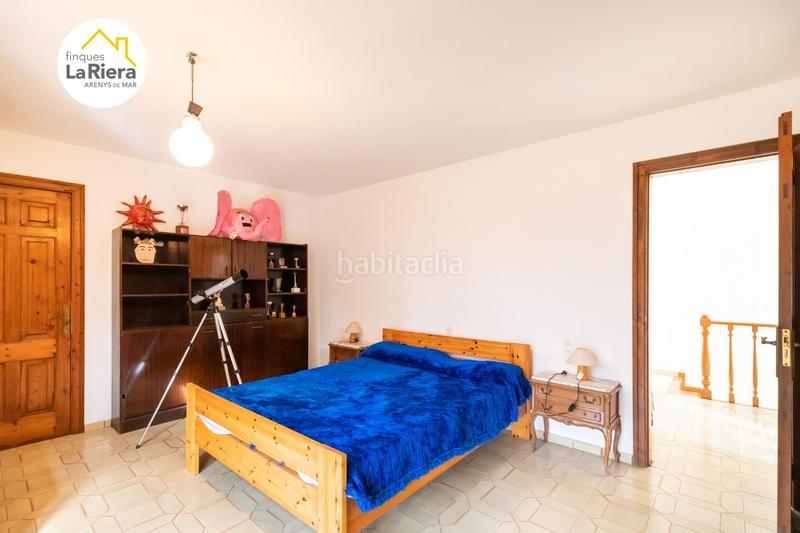 Foto 44e0d4cf-4ef8-4bf5-b83c-7e938dd70db2. Chalet con parcheggio piscina in Arenys de Munt