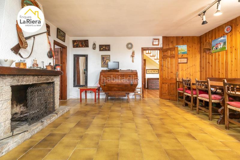 Foto b9e21222-32ed-420d-b069-f49c2e6a3ada. Chalet con parcheggio piscina in Arenys de Munt