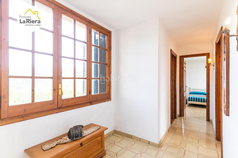 Foto c646a29e-eb96-426b-9079-23929e4c4b44. Chalet con parcheggio piscina in Arenys de Munt